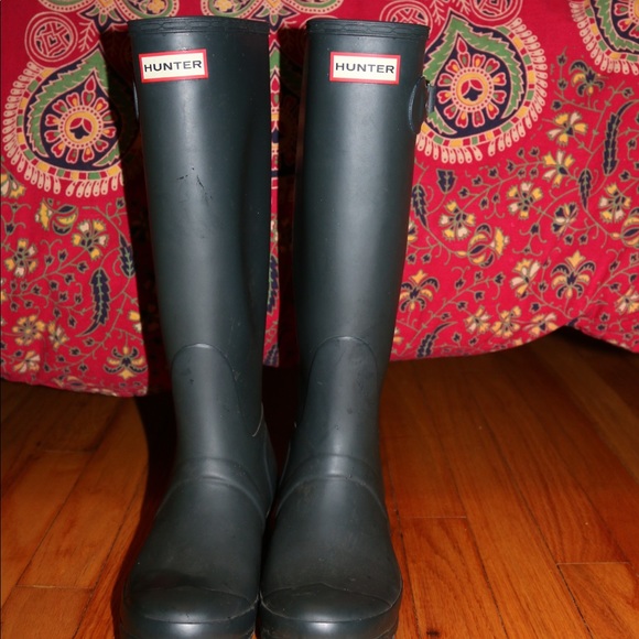 Hunter Original Tall Rainboots - Picture 2 of 6